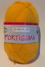 Lade das Bild in den Galerie-Viewer, Fortissima 4- fach uni 100 gramm | 31 Farben