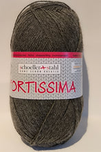 Lade das Bild in den Galerie-Viewer, Fortissima 4- fach uni 100 gramm | 31 Farben