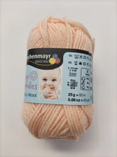 Lade das Bild in den Galerie-Viewer, Baby Smiles Merino Wool