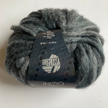 Lade das Bild in den Galerie-Viewer, Inizio von Lana Grossa Farbe 106