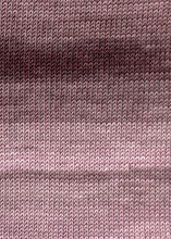 Lade das Bild in den Galerie-Viewer, Merino 120 color - wolle4you - Online Versand - Merinowolle - Sockenwolle - Baumwolle - Handarbeitsgarne aller Art
