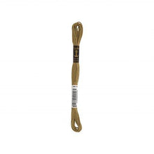 Lade das Bild in den Galerie-Viewer, Anchor Sticktwist 12x8m/ Farbnummern 0303 - 0862 - wolle4you - Online Versand - Merinowolle - Sockenwolle - Baumwolle - Handarbeitsgarne aller Art
