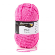 Lade das Bild in den Galerie-Viewer, Bravo 50 gr. Alle Farben - KNALLER PREIS! - wolle4you - Online Versand - Merinowolle - Sockenwolle - Baumwolle - Handarbeitsgarne aller Art