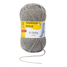 Lade das Bild in den Galerie-Viewer, Regia 4-fädig Uni 100 gr. - wolle4you - Online Versand - Merinowolle - Sockenwolle - Baumwolle - Handarbeitsgarne aller Art