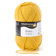Lade das Bild in den Galerie-Viewer, Bravo 50 gr. Alle Farben - KNALLER PREIS! - wolle4you - Online Versand - Merinowolle - Sockenwolle - Baumwolle - Handarbeitsgarne aller Art