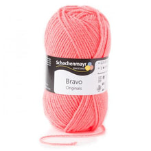 Lade das Bild in den Galerie-Viewer, Bravo 50 gr. Alle Farben - KNALLER PREIS! - wolle4you - Online Versand - Merinowolle - Sockenwolle - Baumwolle - Handarbeitsgarne aller Art