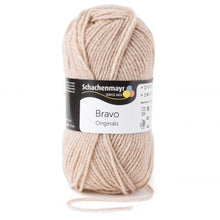 Lade das Bild in den Galerie-Viewer, Bravo 50 gr. Alle Farben - KNALLER PREIS! - wolle4you - Online Versand - Merinowolle - Sockenwolle - Baumwolle - Handarbeitsgarne aller Art
