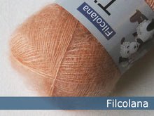 Lade das Bild in den Galerie-Viewer, TILIA - Mohair und Seide