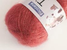 Lade das Bild in den Galerie-Viewer, TILIA - Mohair und Seide