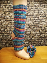 Lade das Bild in den Galerie-Viewer, ANLEITUNG YOGA STRÜMPFE AUS OPAL STRUMPFWOLLE
